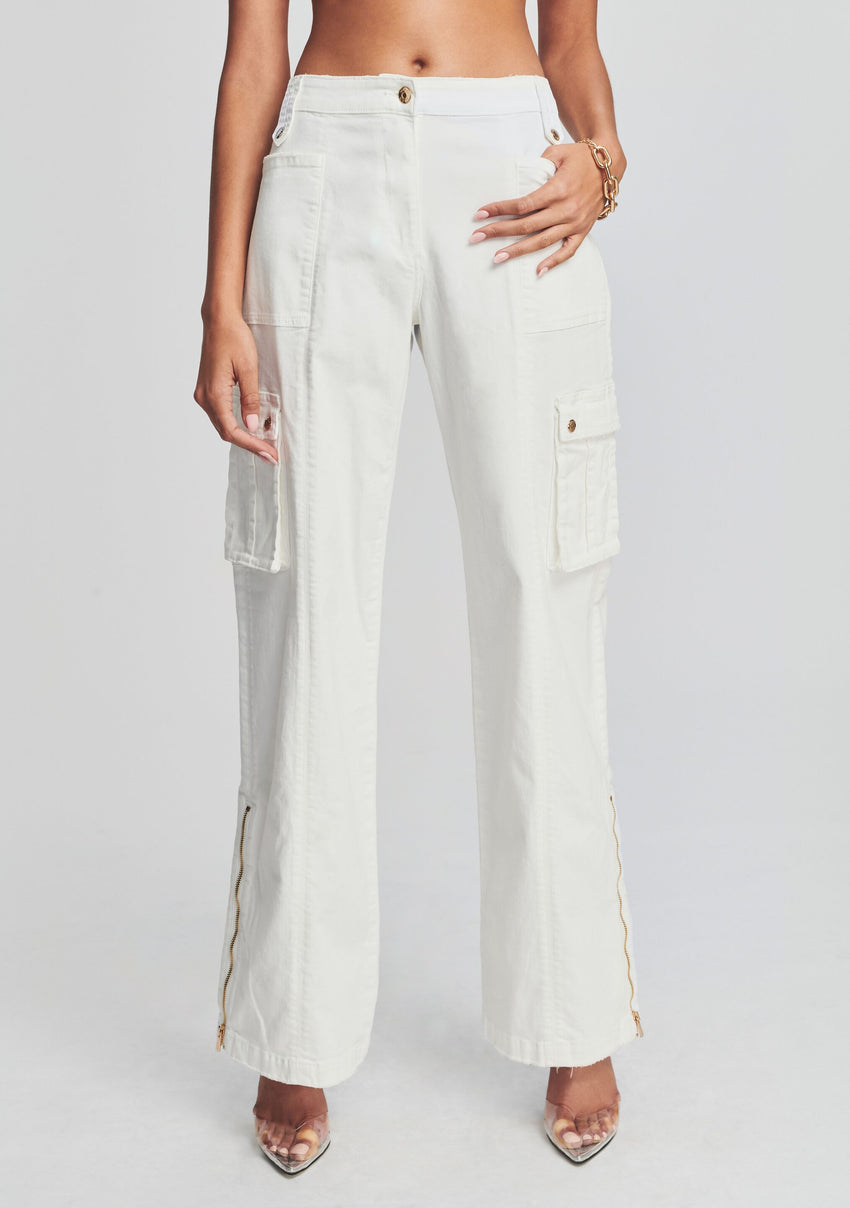 Annika Pant