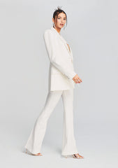 Nina Pant